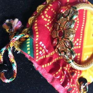 Antique look Kundan bracelet